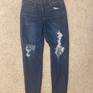 American eagle distressed jeans